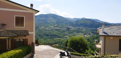 Half-vrijstaande woning in San Romano in Garfagnana