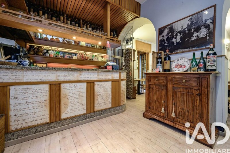 Commercial property in Genoa