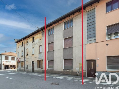 Villa i Rovello Porro