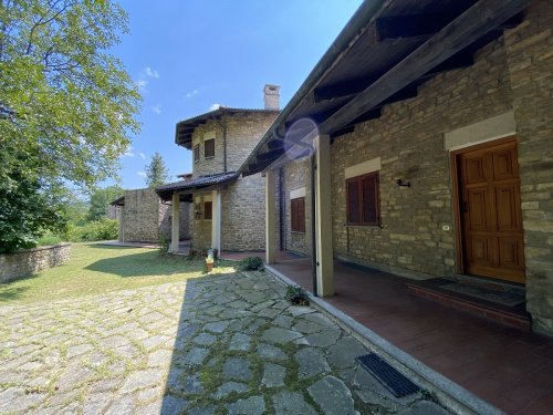 Villa en Santo Stefano Belbo
