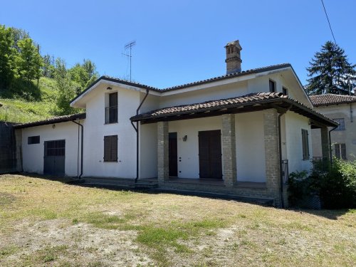 Villa i Santo Stefano Belbo