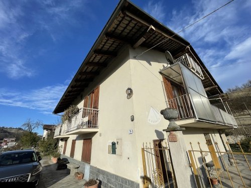 Casa independente em Cossano Belbo