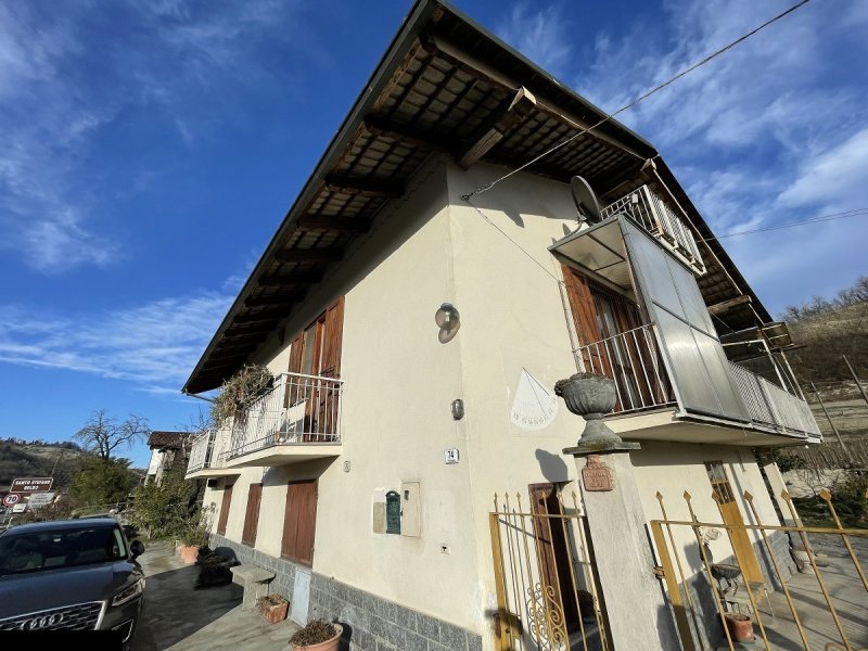 Casa independente em Cossano Belbo