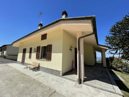 Casa independente em Loazzolo