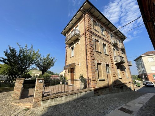 Apartamento en Castiglione Tinella