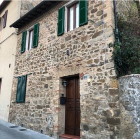 Casa a Montalcino