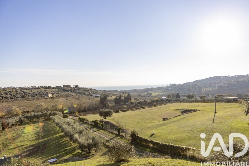 Villa à Civitanova Marche