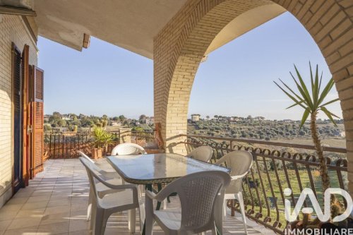 Villa in Civitanova Marche