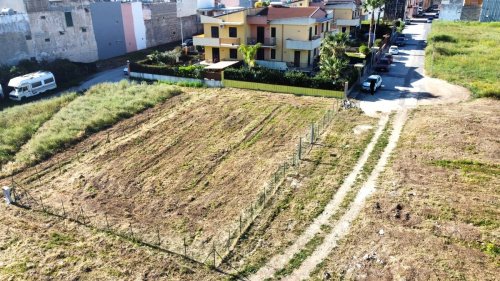 Building plot in Avola