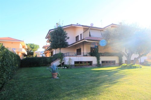 Villa en Montesilvano