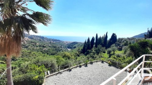 Villa en Alassio