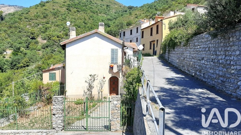 Apartment in Arnasco