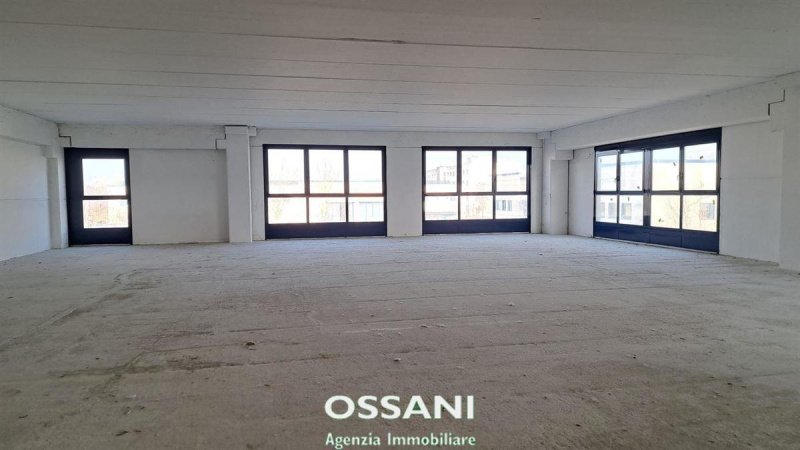 Commercial property in Faenza