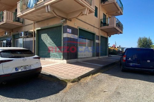 Edifício comercial em Corigliano-Rossano