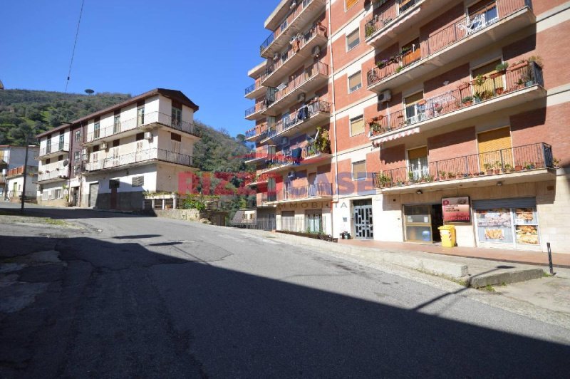 Inmueble comercial en Corigliano-Rossano