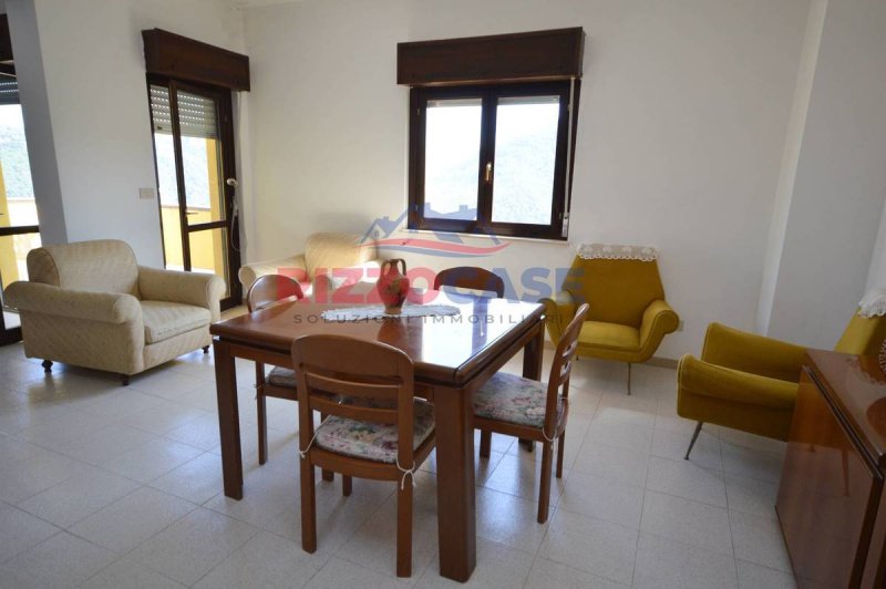 Apartamento em Cropalati