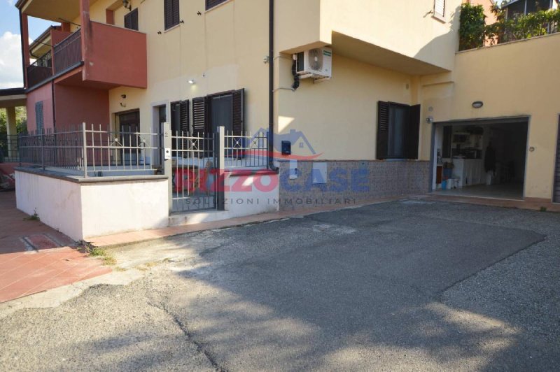 Casa semi indipendente a Calopezzati