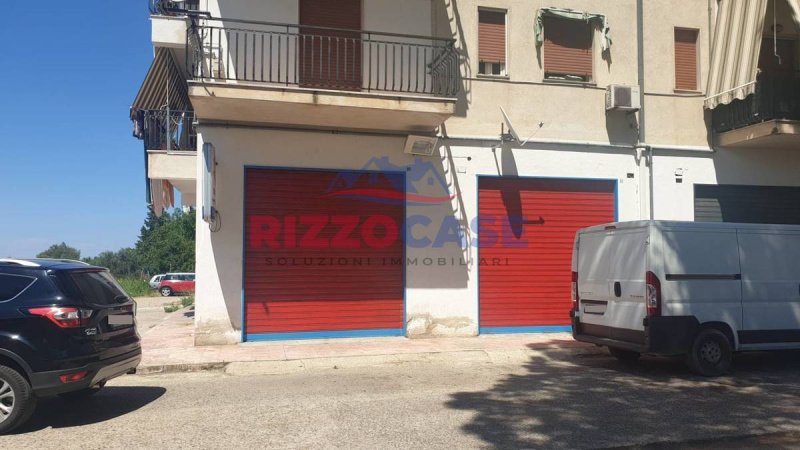 Local commercial à Corigliano-Rossano