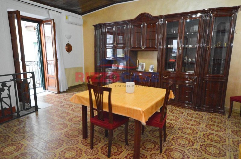 Casa semi indipendente a Corigliano-Rossano