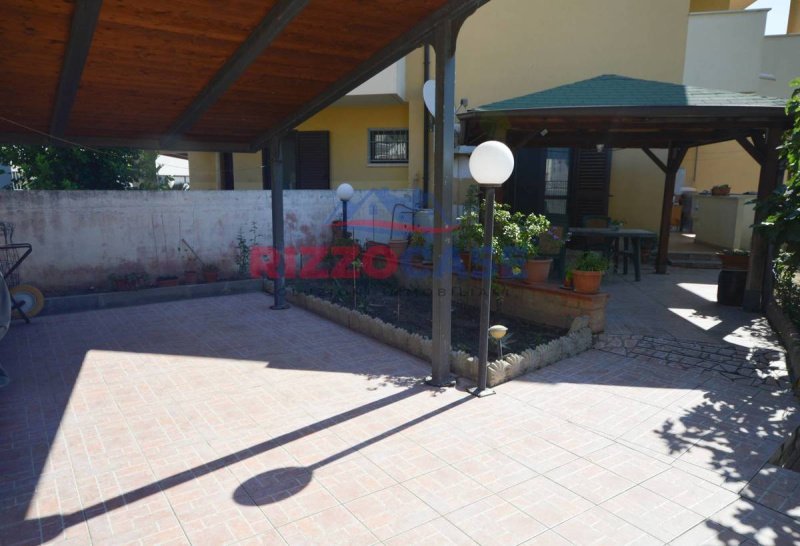 Terraced house in Calopezzati