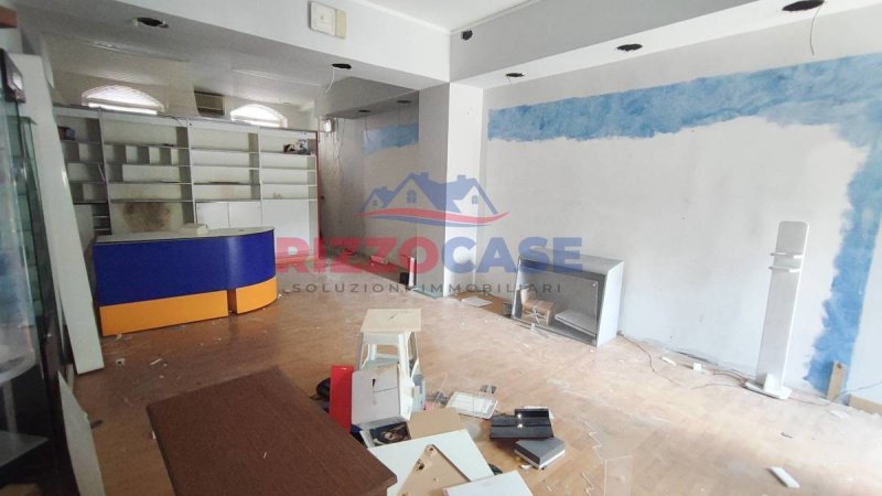 Commercial property in Cariati