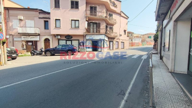 Commercial property in Cariati