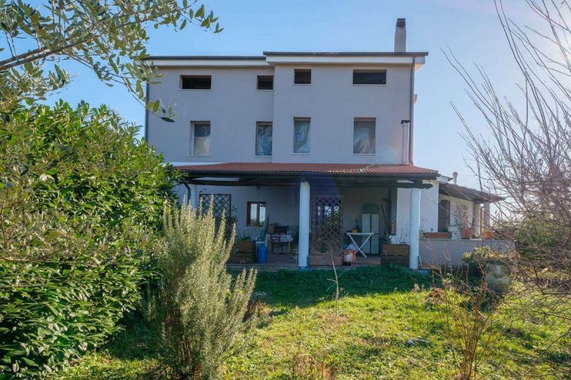 Appartement in Canale Monterano