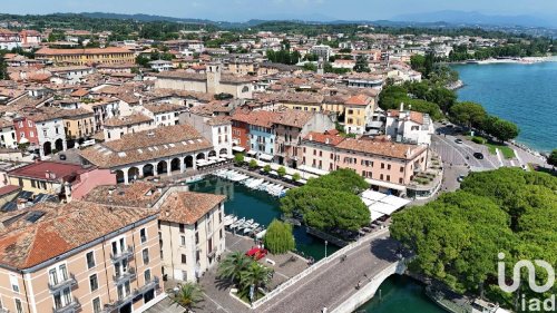 Lägenhet i Desenzano del Garda