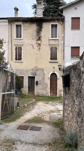 Huis op het platteland in Caprino Veronese