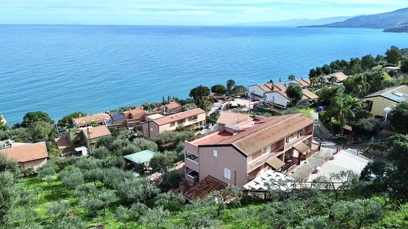 Self-contained apartment in Cefalù