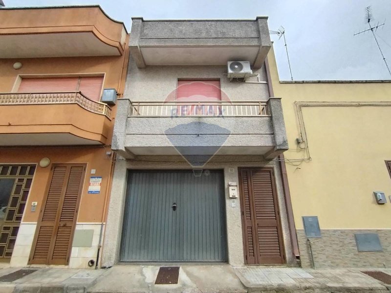 Casa geminada em Melendugno