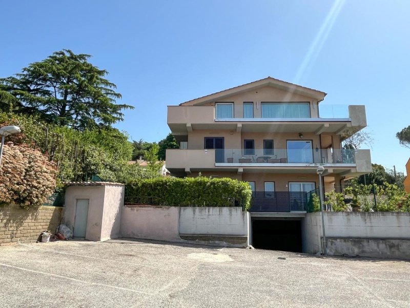 Appartement à Trevignano Romano