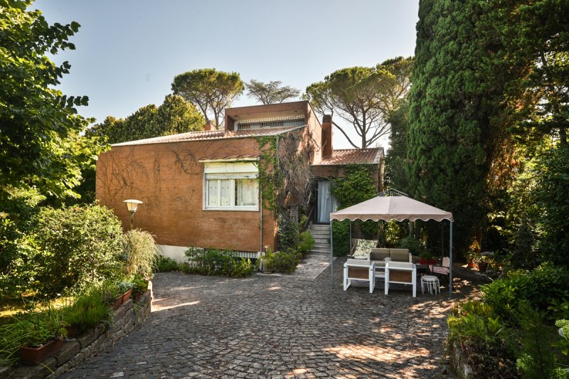 Villa a Anguillara Sabazia