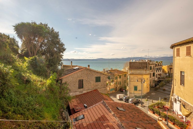 Apartamento em Anguillara Sabazia