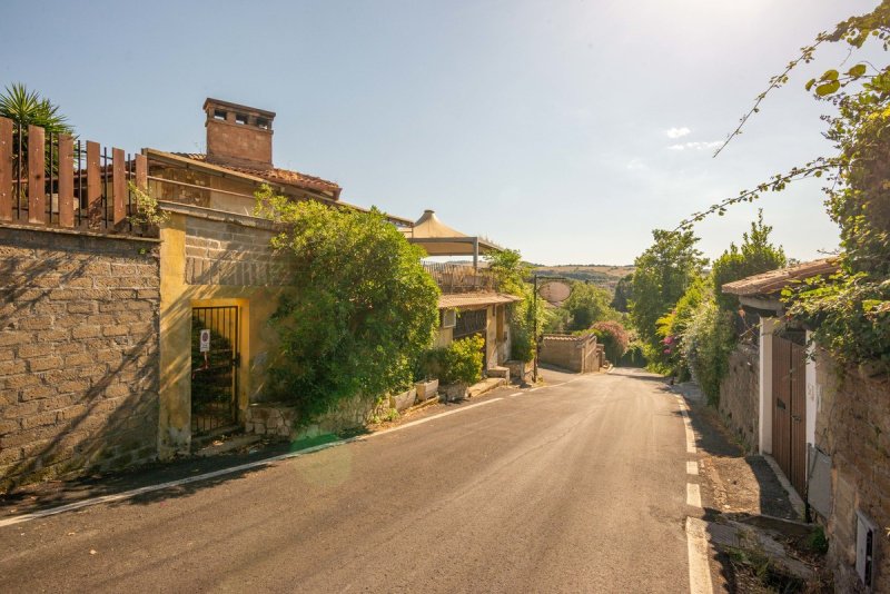 Villa en Anguillara Sabazia