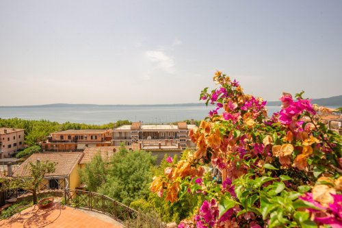 Appartamento a Trevignano Romano