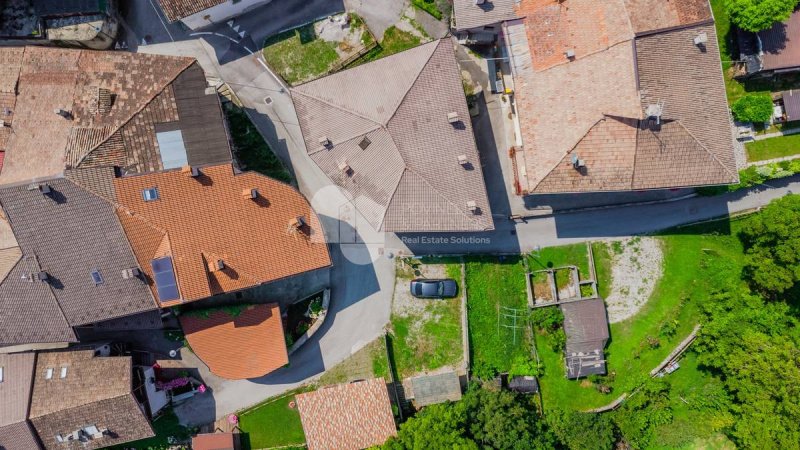 Maison individuelle à Comano Terme