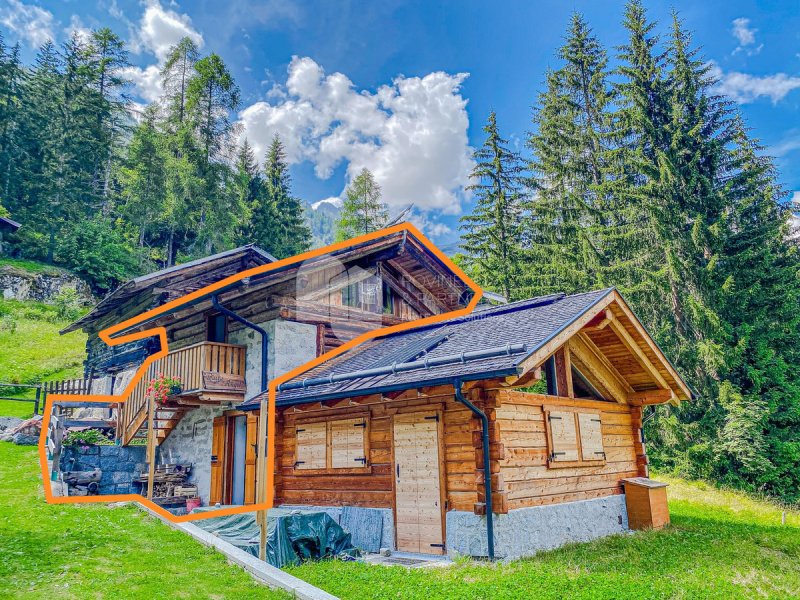 Chalet in Carisolo