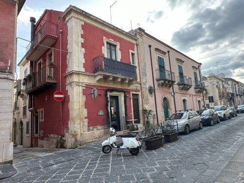 Maison individuelle à Noto