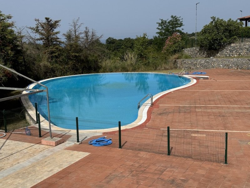 Moradia com terraço em San Nicola Arcella