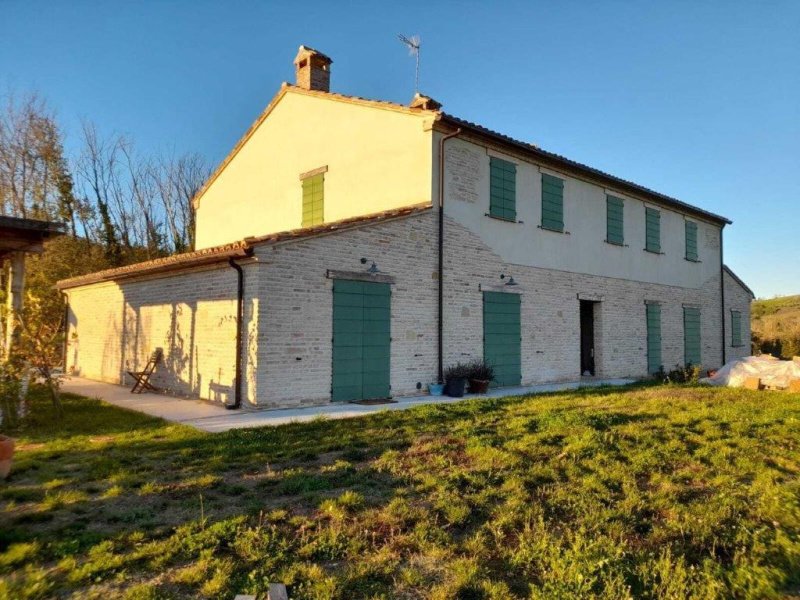 Farmhouse in Fano