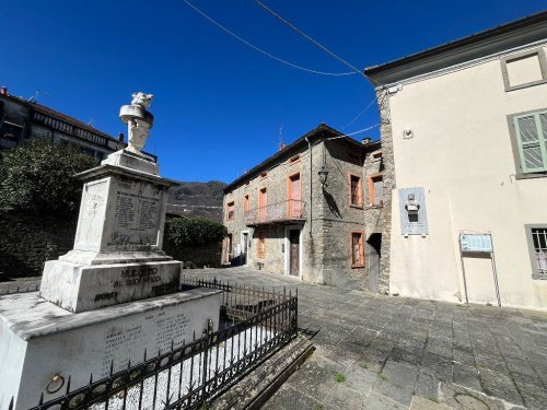 Palazzo a Mulazzo
