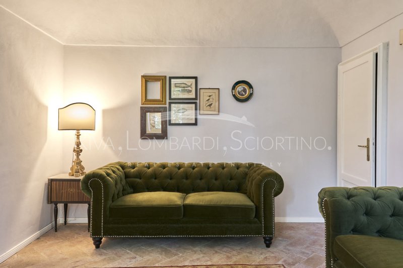 Country house in Mombello Monferrato