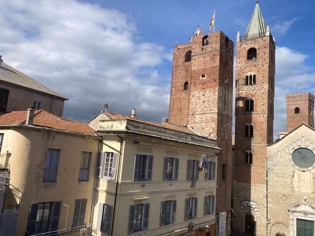 Wohnung in Albenga