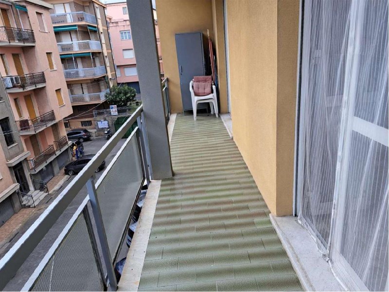 Apartamento en Ceriale