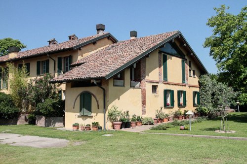 Villa i Pieve Emanuele