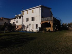 Casa histórica en Maranzana