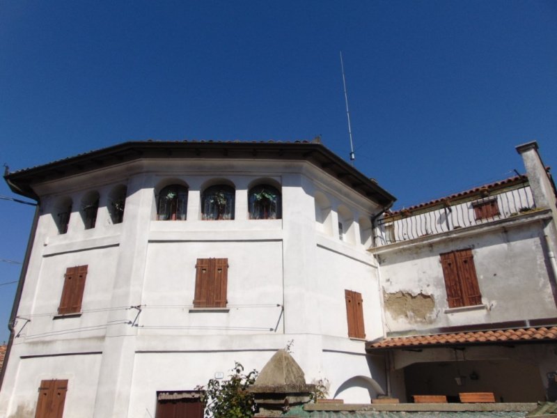 Casa semi indipendente a Mombaruzzo