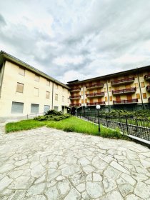 Top-to-bottom house in Turin