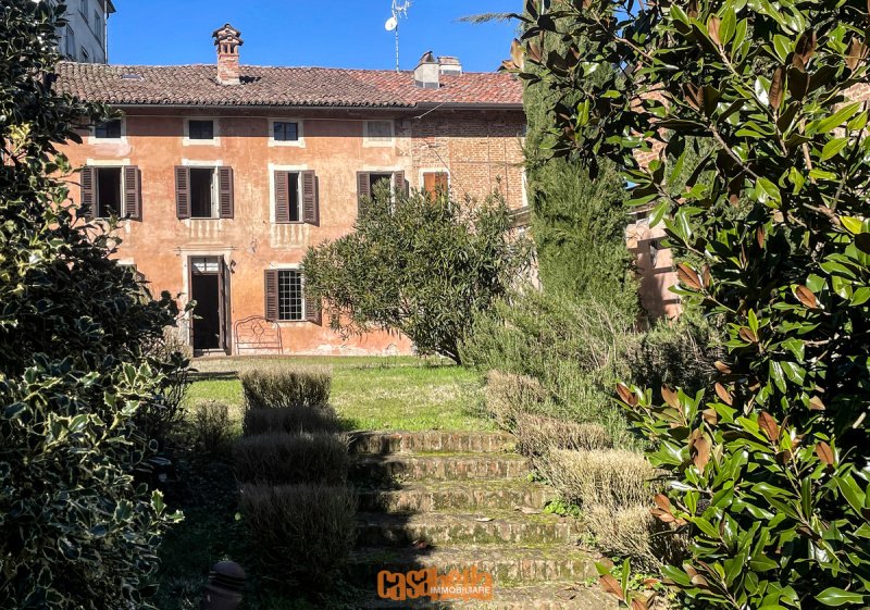 Landhaus in Lu e Cuccaro Monferrato